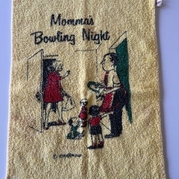 Mommy’s Bowling Night Towel: Vintage - Picture 1 of 8